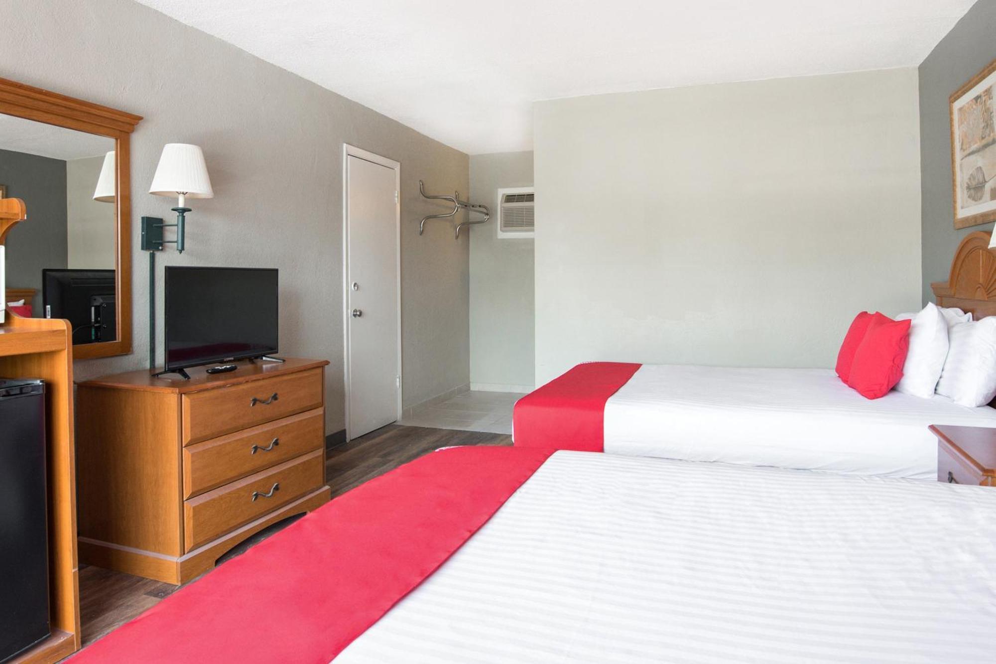 Oyo Hotel Mustang Silver Spring Fl Силвер-Спрингс Экстерьер фото