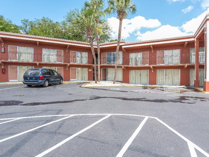 Oyo Hotel Mustang Silver Spring Fl Силвер-Спрингс Экстерьер фото